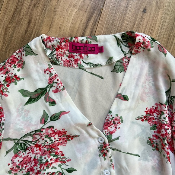 Boohoo Blouse - Picture 5 of 5